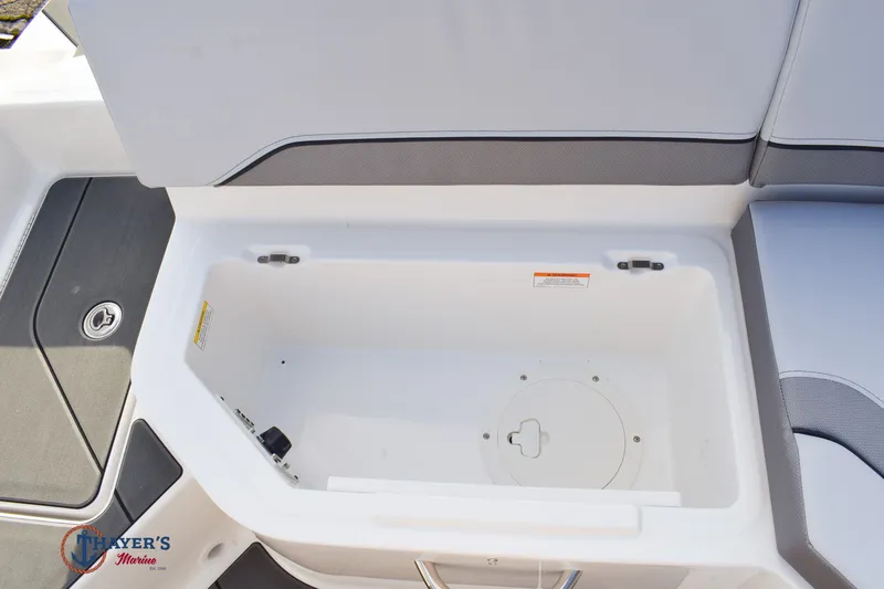 Slide: The Image of Bayliner V20 2026 - 19