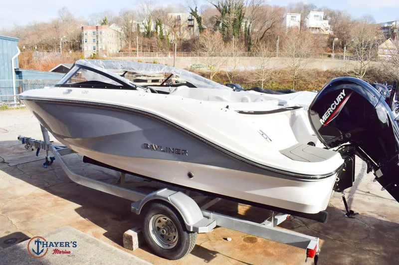 Slide: The Image of Bayliner V20 2026 - 28