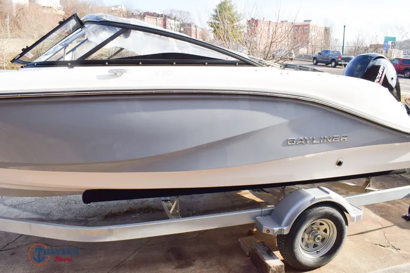 Slide: The Image of Bayliner V20 2026 - 29
