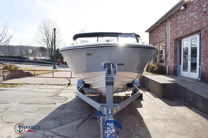 Slide: The Image of Bayliner V20 2026 - 32