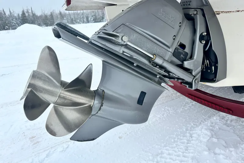 Slide: The Image of 2015 Chris-Craft Lancer 20 boat propeller in snowy landscape. - 38