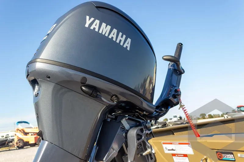 Slide: The Image of Yamaha outboard motor on 2026 G3 Gator Tough 1652 VBW boat, clear sky background. - 23