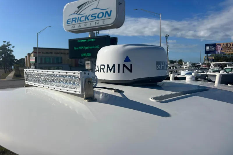 Slide: The Image of 2017 Pathfinder 2600 TRS with Garmin xHD radar at Erickson Marine dealership. - 13