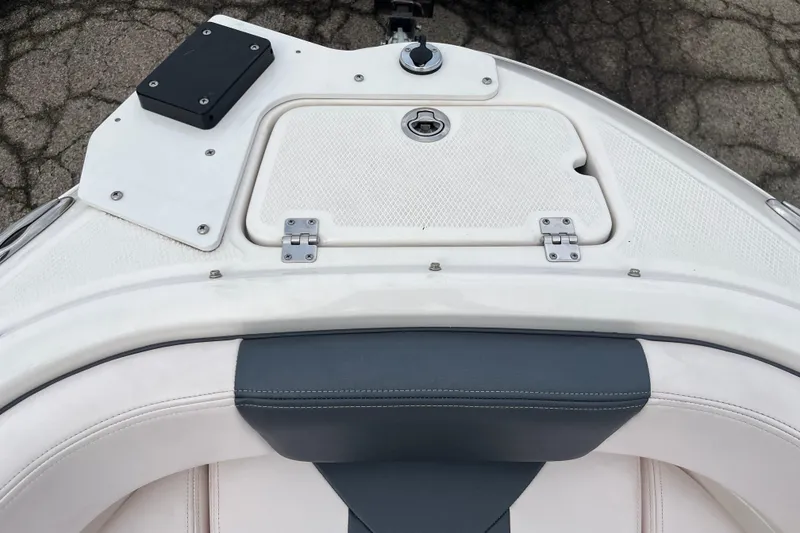 Slide: The Image of 2020 Chaparral 21 SSi Ski & Fish boat bow with storage compartment. - 3