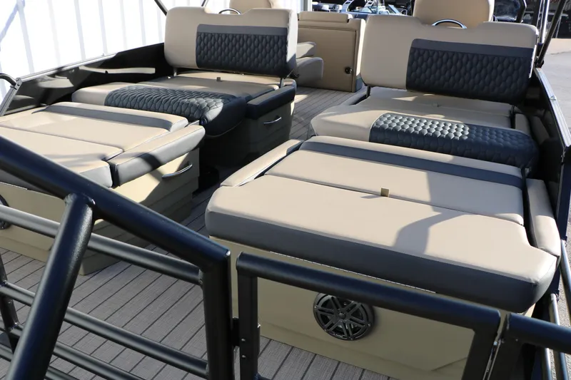 Slide: The Image of 2026 Sylvan L3 DLZ boat interior with luxurious seating and modern design. - 26