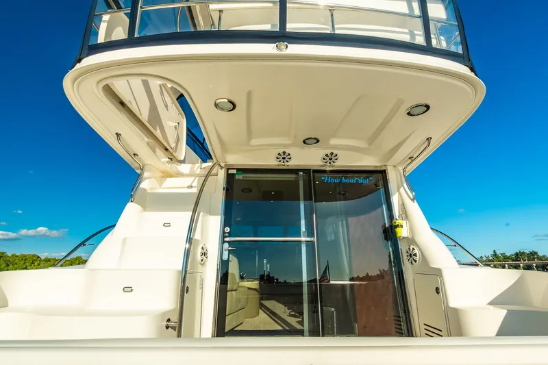 Slide: The Image of Sea Ray 52 Sedan Bridge 2006 - 31