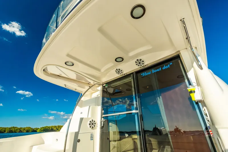 Slide: The Image of Sea Ray 52 Sedan Bridge 2006 - 33