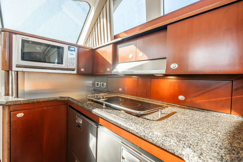 Slide: The Image of Sea Ray 52 Sedan Bridge 2006 - 52