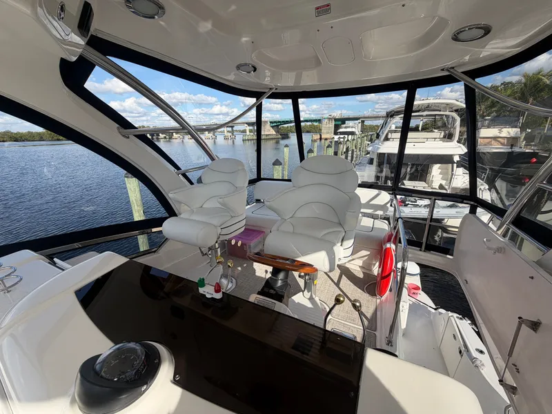 Slide: The Image of Sea Ray 52 Sedan Bridge 2006 - 6