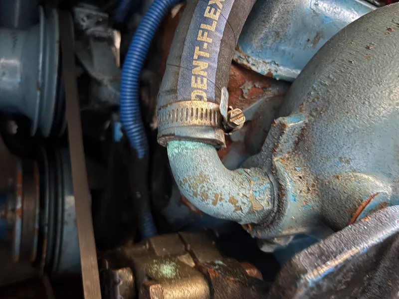 Slide: The Image of Trojan 32 Sedan 1986 - 68