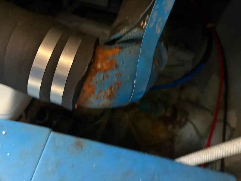 Slide: The Image of Trojan 32 Sedan 1986 - 73