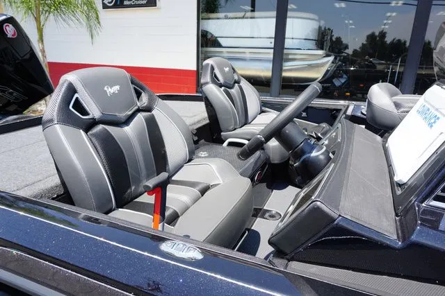 Slide: The Image of Ranger Z521R Cup-Equipped Includes Trailer 2025 - 7