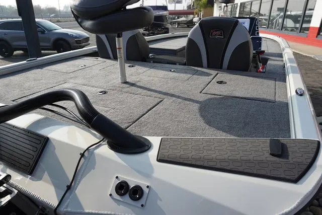 Slide: The Image of Ranger Alpha 208 Includes Trailer 2025 - 9