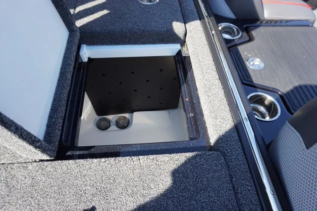 Slide: The Image of Ranger Z518 - Clearance, Includes Trailer 2024 - 19