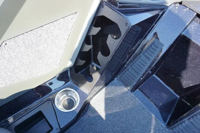 Slide: The Image of Ranger Z518 - Clearance, Includes Trailer 2024 - 22