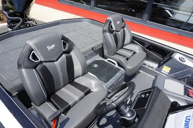 Slide: The Image of Ranger Z521R, Includes Trailer 2024 - 16