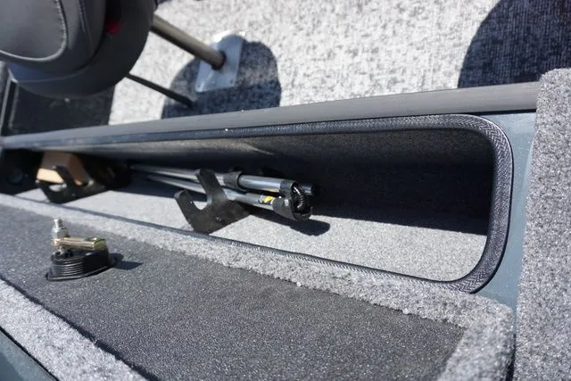 Slide: The Image of Ranger VS1665SC Includes Trailer 2025 - 13