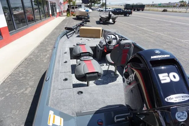 Slide: The Image of Ranger VS1665SC Includes Trailer 2025 - 20