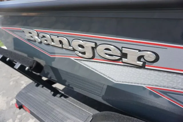 Slide: The Image of Ranger VS1665SC Includes Trailer 2025 - 4