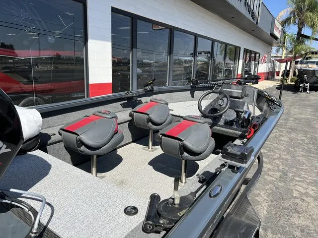 Slide: The Image of Ranger VS1665SC 2023 - 10