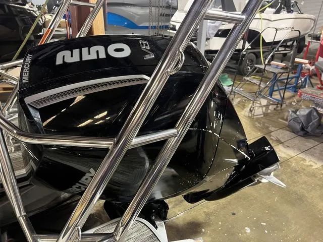 Slide: The Image of Crest Caribbean LX 250 SLS - Includes Trailer 2024 - 9