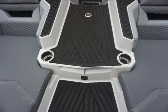 Slide: The Image of MasterCraft XStar 25 - Factory Demo 2026 - 12