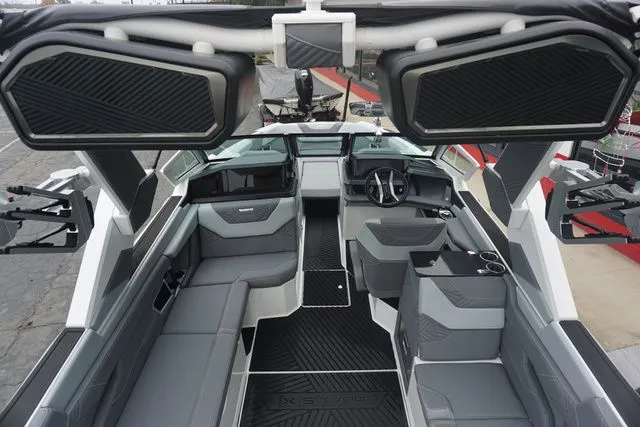 Slide: The Image of MasterCraft XStar 25 - Factory Demo 2026 - 13