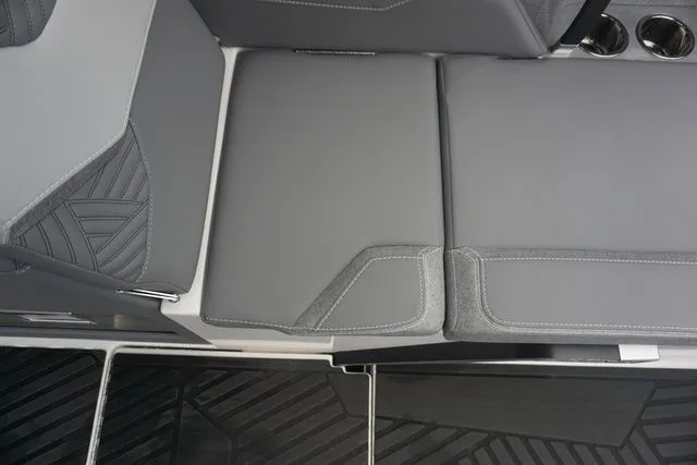 Slide: The Image of MasterCraft XStar 25 - Factory Demo 2026 - 34