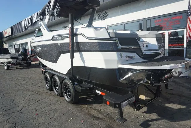 Slide: The Image of MasterCraft XStar 25 - Factory Demo 2026 - 4