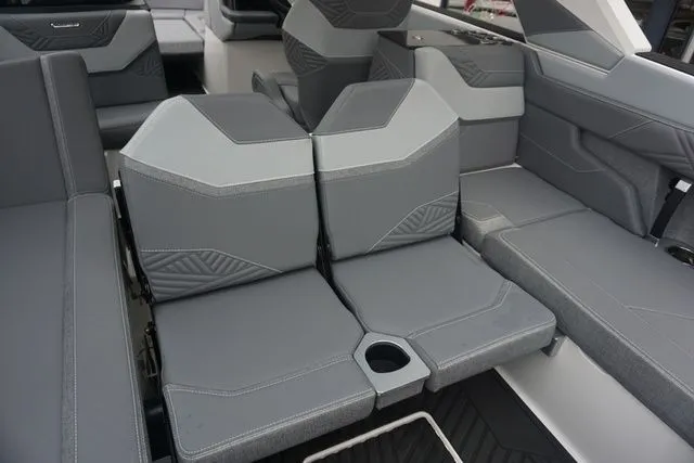 Slide: The Image of MasterCraft XStar 25 - Factory Demo 2026 - 48