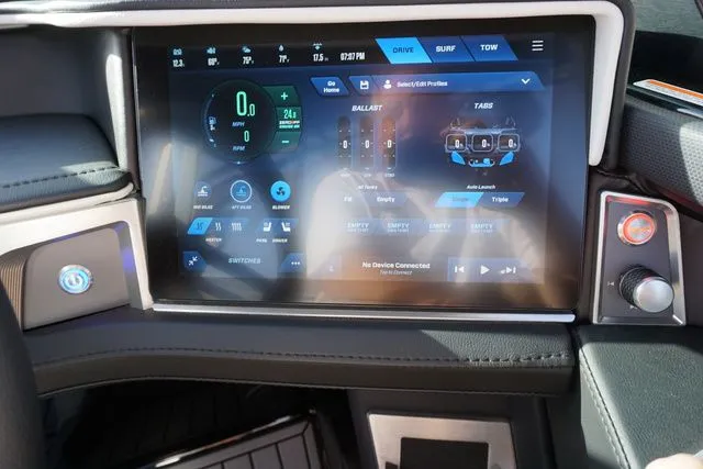 Slide: The Image of MasterCraft XT23 - 6K Rebate Eligible 2025 - 32