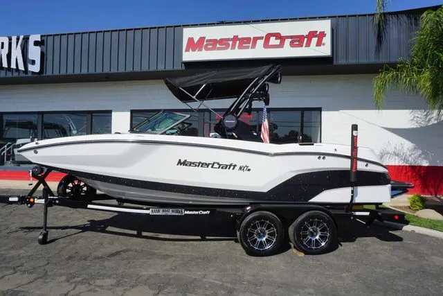 Slide: The Image of MasterCraft NXT22 - ICON PACKAGE - 3K Rebate Eligible 2025 - 3
