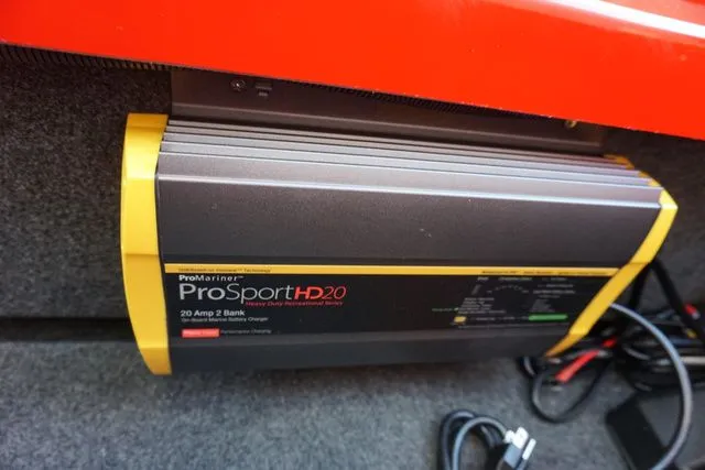 Slide: The Image of MasterCraft NXT23 - ICON PACKAGE - 3K Rebate Eligible 2025 - 28