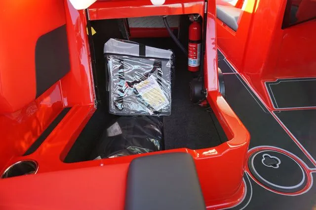 Slide: The Image of MasterCraft NXT23 - ICON PACKAGE - 3K Rebate Eligible 2025 - 29