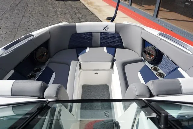 Slide: The Image of MasterCraft X24 Supercharged 6.2L - 9K Rebate Eligible 2025 - 19