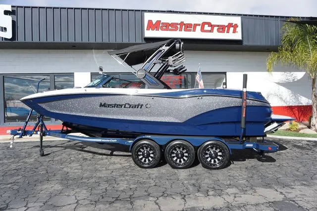 Slide: The Image of MasterCraft X24 Supercharged 6.2L - 9K Rebate Eligible 2025 - 4