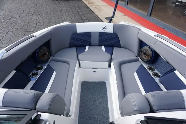 Slide: The Image of MasterCraft X24 Supercharged 6.2L - 9K Rebate Eligible 2025 - 44