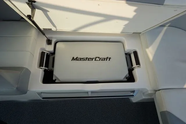 Slide: The Image of MasterCraft XT23 - Factory Demo w/ 6.2L Engine 2024 - 28