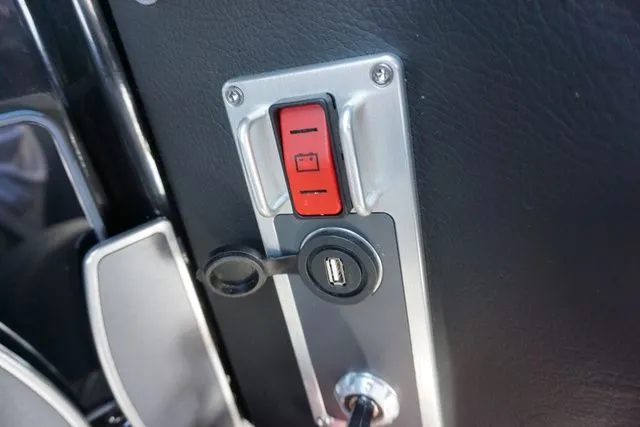 Slide: The Image of MasterCraft XT24 - Closeout 2024 - 40