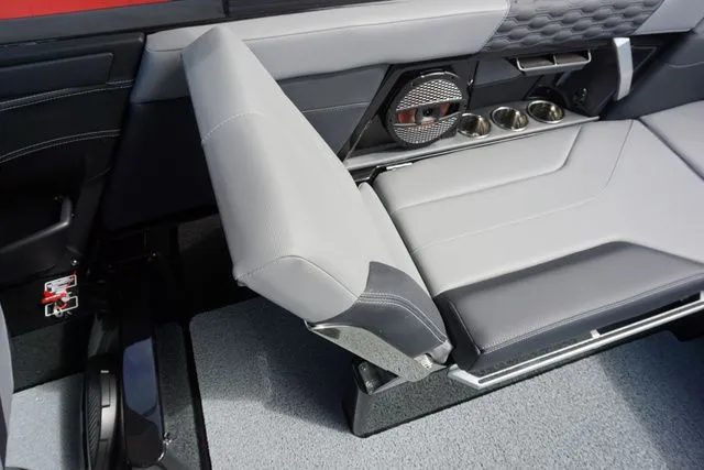 Slide: The Image of MasterCraft XT24 - Closeout 2024 - 48