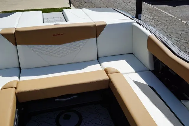Slide: The Image of MasterCraft NXT23 - 1.5K Rebate Eligible 2026 - 24