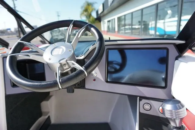 Slide: The Image of MasterCraft ProStar 2023 - 11