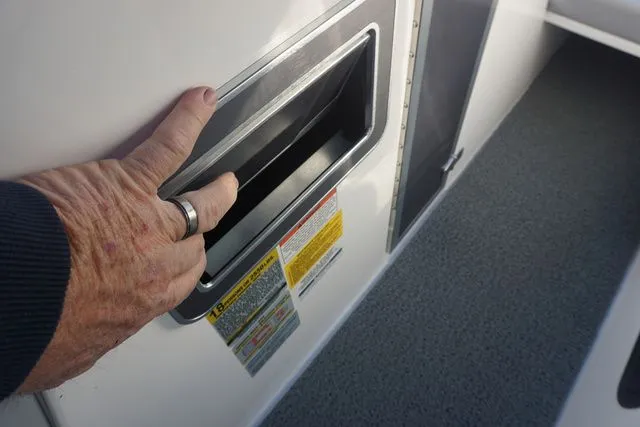 Slide: The Image of MasterCraft X24 2022 - 23