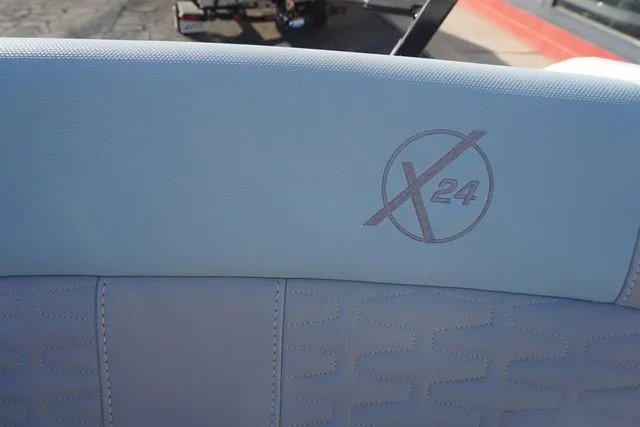 Slide: The Image of MasterCraft X24 2022 - 25