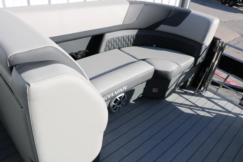 Slide: The Image of 2026 Sylvan L3 DLZ boat interior with luxurious seating and modern design. - 23
