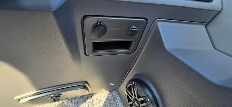 Slide: The Image of Bennington 22SSBSF 2026 - 32