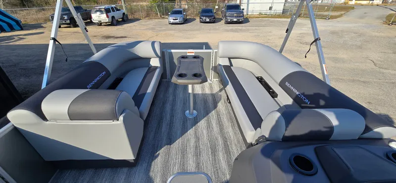 Slide: The Image of Bennington 22SSBSF 2026 - 33