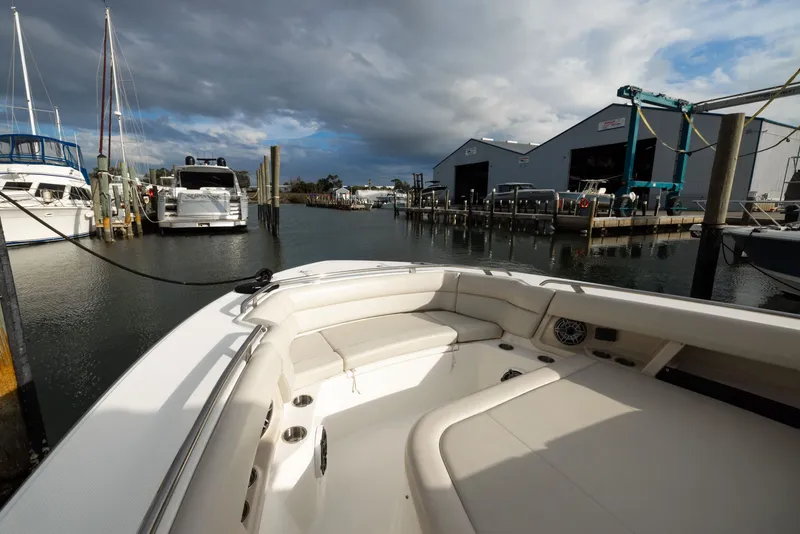 Slide: The Image of Boston Whaler 350 Realm 2023 - 51