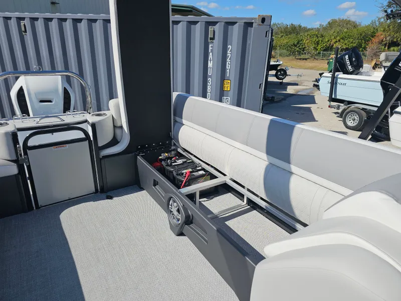Slide: The Image of 2026 Avalon Catalina 2585 Pontoon with open seating area. - 22