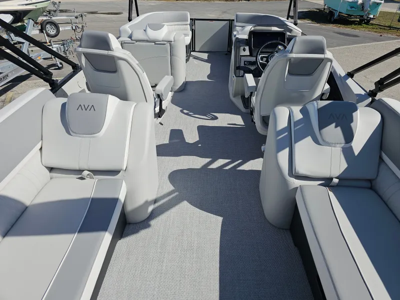 Slide: The Image of Interior of Avalon Catalina 2585 Quad Lounger 2026 pontoon boat. - 30